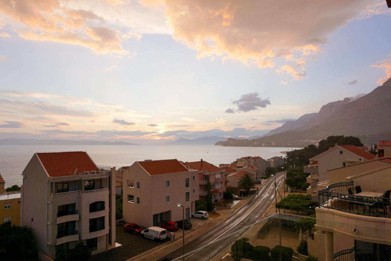 Sol Rooftop Apartments Tucepi Bagian luar foto